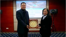 一附院党委书记桂雄斌赴广西医科大学口腔医学院访问交流