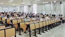 冷静副校长为药学院学生党员授课