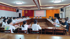 姚春校长与联系班级学生座谈交流