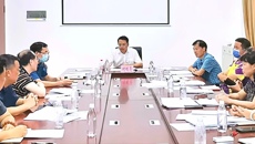 鸭脖召开资产经营有限公司2022年第二次董事、监事会会议