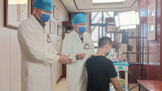 孜孜以求为壮医 ——记第四届国医大师黄瑾明