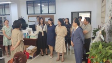 校党委常委、纪委书记覃宇环莅临基础医学院调研指导