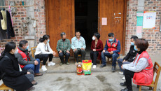 鸭脖赴隆安县开展春节前走访慰问活动