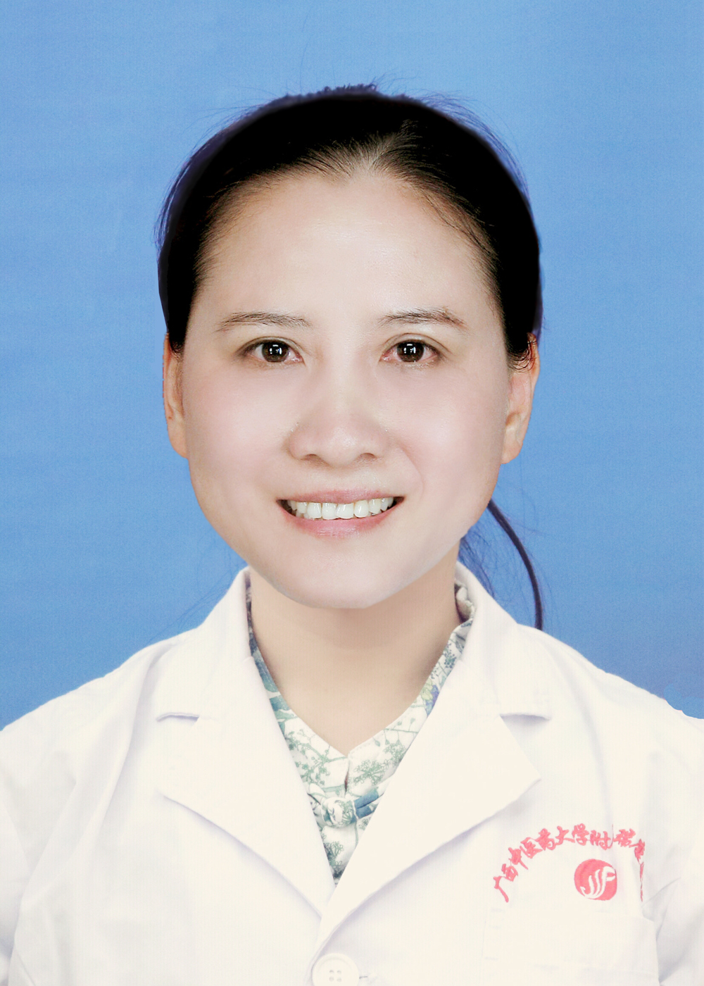 林江标准照(蓝底) 林江标准照(蓝底)