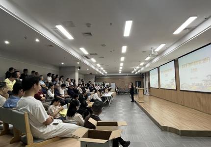 鸭脖举办临床骨干教师临床思维能力提升工作坊