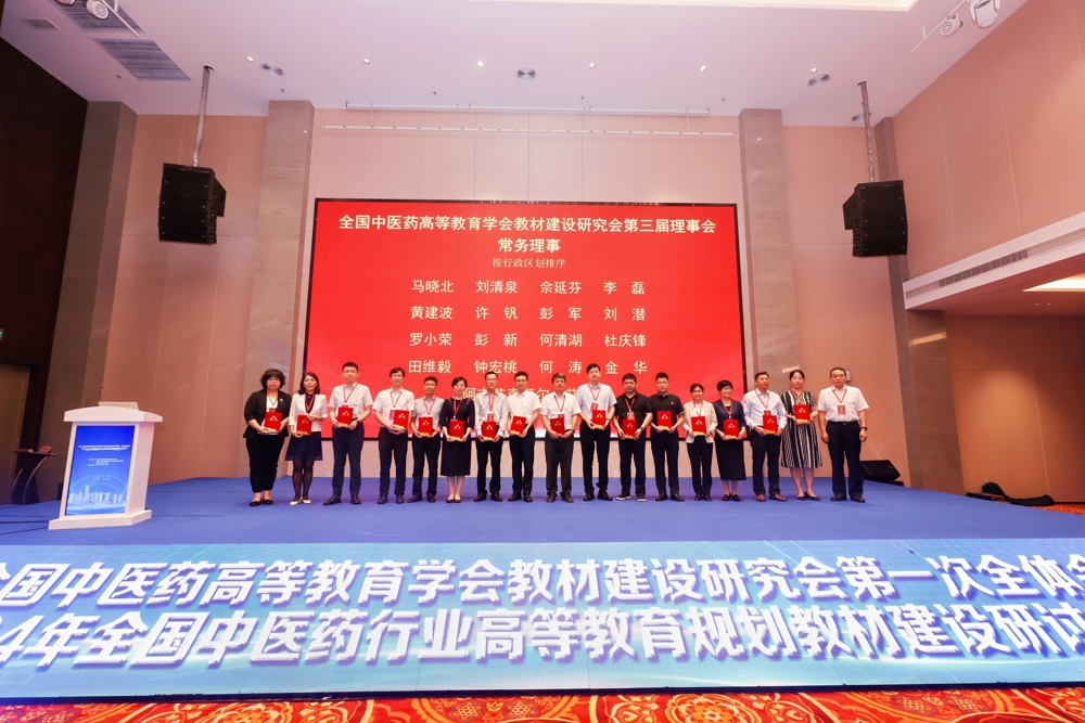 f6b6f15b87e7efaa725c5bd7462fbe3