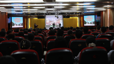 鸭脖召开本科教育教学审核评估线上评估启动会