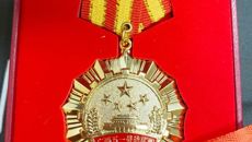 【喜讯】鸭脖方芳老师荣获广西五一劳动奖章