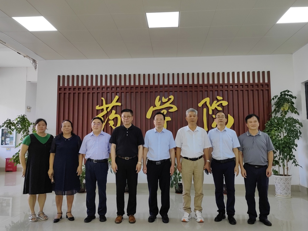 00A0C9C8388091572C3F20294993660F