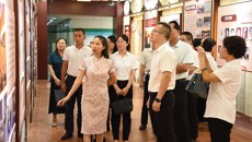 百色市中医医院领导一行到附属瑞康医院参观交流