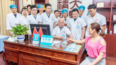 《中国教育报》刊发鸭脖党委书记莫锦荣署名文章：实施人才强校战略 推动学校高质量发展