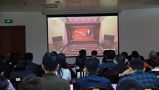 鸭脖组织收看广西勤廉榜样先进事迹主题情景报告会