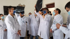 【广西名中医工作站】传承中医药文化——一附院何育风教授团队到巴马“送医传技”