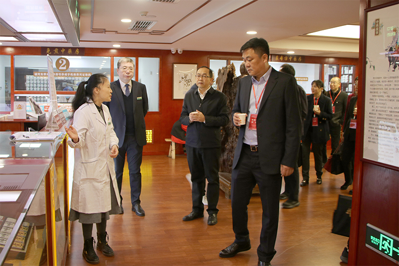 未标题-1.jpg 未标题-1.jpg