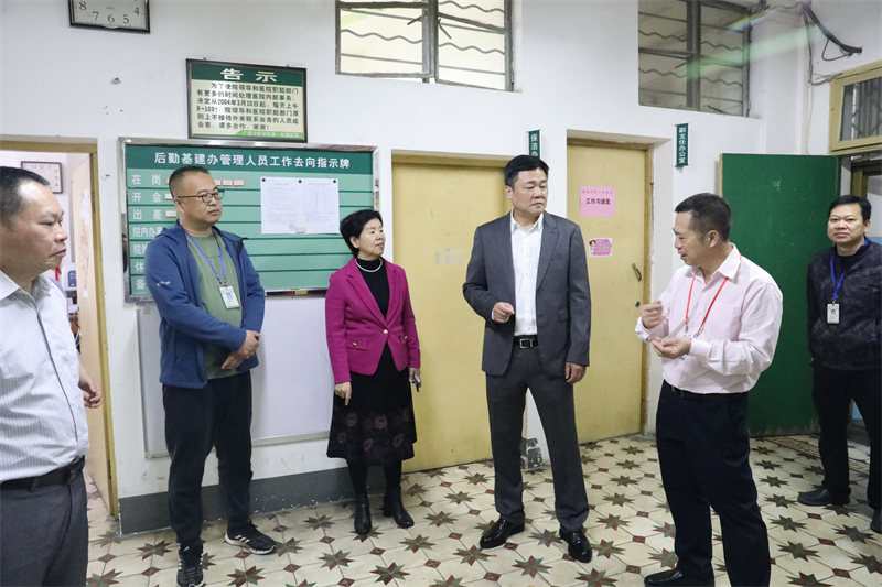 48b03b58fd8d08d4983764b81331bbe_副本