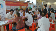 附属国际壮医医院李凤珍专家团队再赴那坡，让更多基层百姓受益