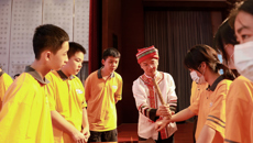 南宁二中高中部师生到国壮开展壮医药研学实践活动