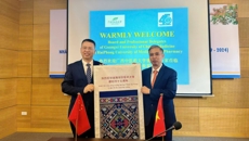 岳桂华副校长率团出访越南执行自治区中管局中医药海外中心培育项目