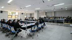 学校召开本科专业教学指导委员会会议