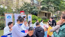 附属国际壮医医院外科第六、第三党支部联合开展疝气义诊