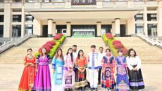 国际教育学院组织东盟留学生和港澳学生沉浸式体验广西三月三文化