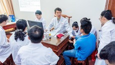 弘扬经方医学，再掀学术热潮——许家栋教授到附属瑞康医院开展经方学术活动