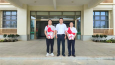 YABO鸭脖第一附属医院开展驻村第一书记轮换交接工作