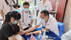 第一附属医院广西名中医李伟伟团队赴田东县中医医院开展活动