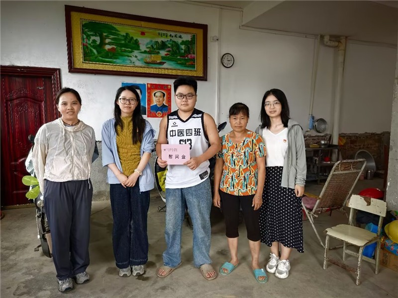 添加图片描述 添加图片描述