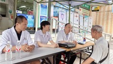 第一附属医院外科党总支第十党支部开展“为民办实事 用术守夜眠”主题党日活动