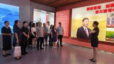 附属国际壮医医院机关第八党支部赴广西日报社开展主题党日活动