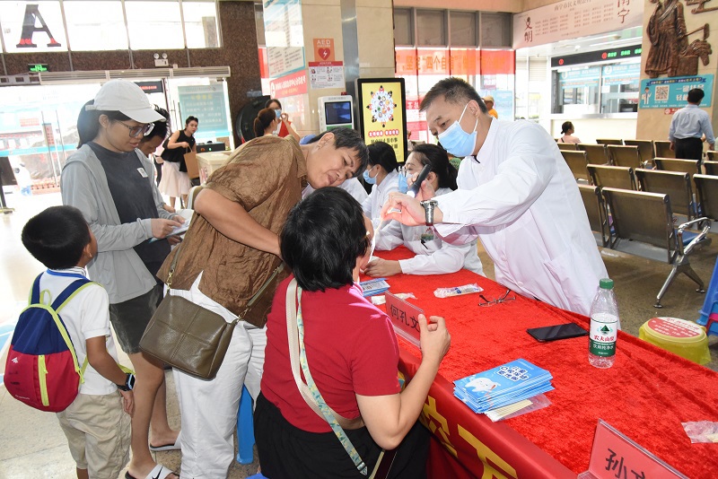 DSC_5076.JPG DSC_5076.JPG