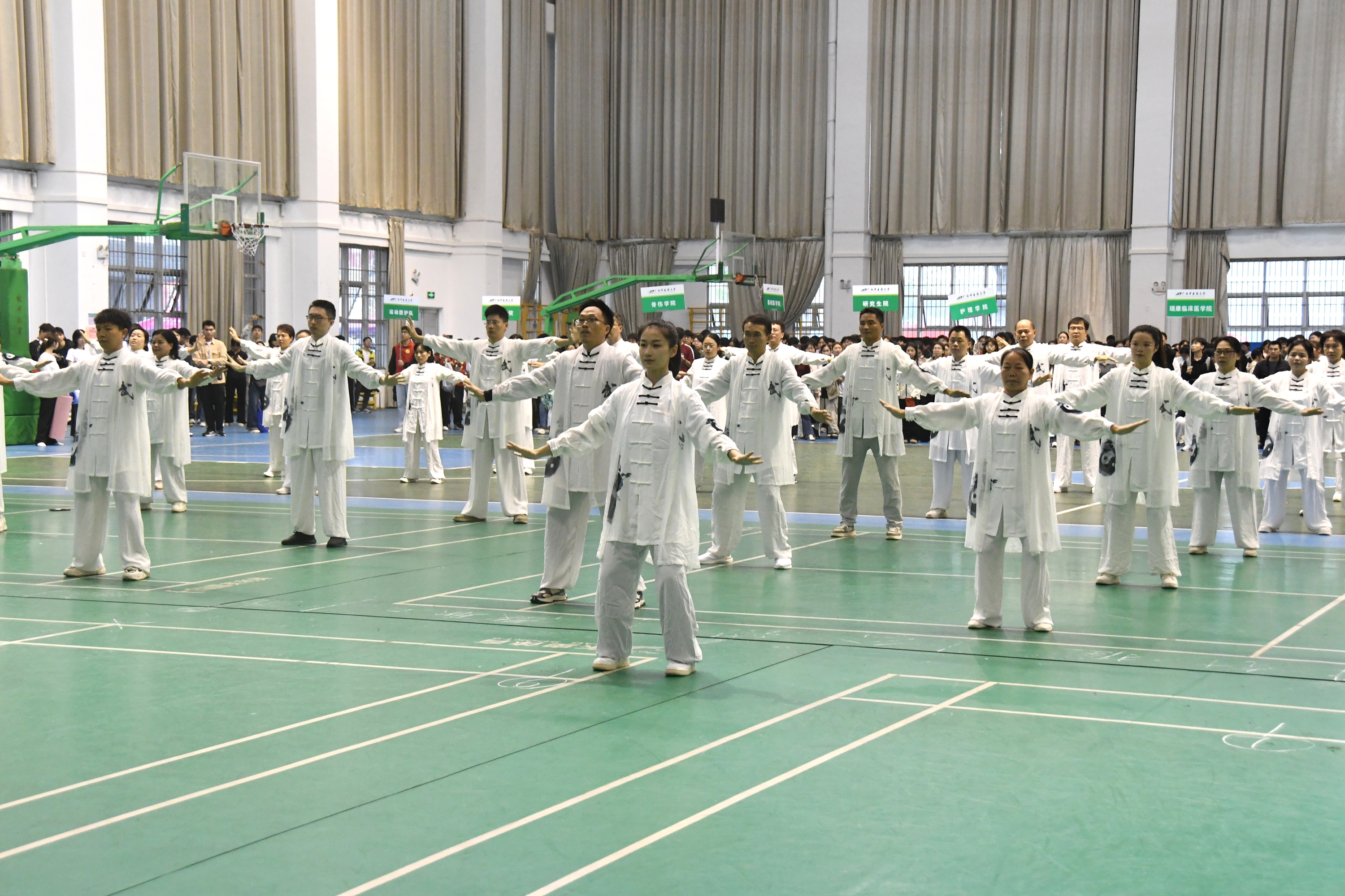 添加图片描述 添加图片描述