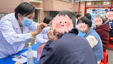 附属瑞康医院受邀走进相思湖社区开展 “中医药文化进社区” 义诊活动