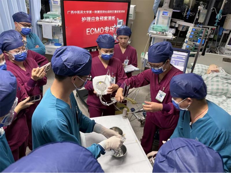 ECMO离心泵更换演练
