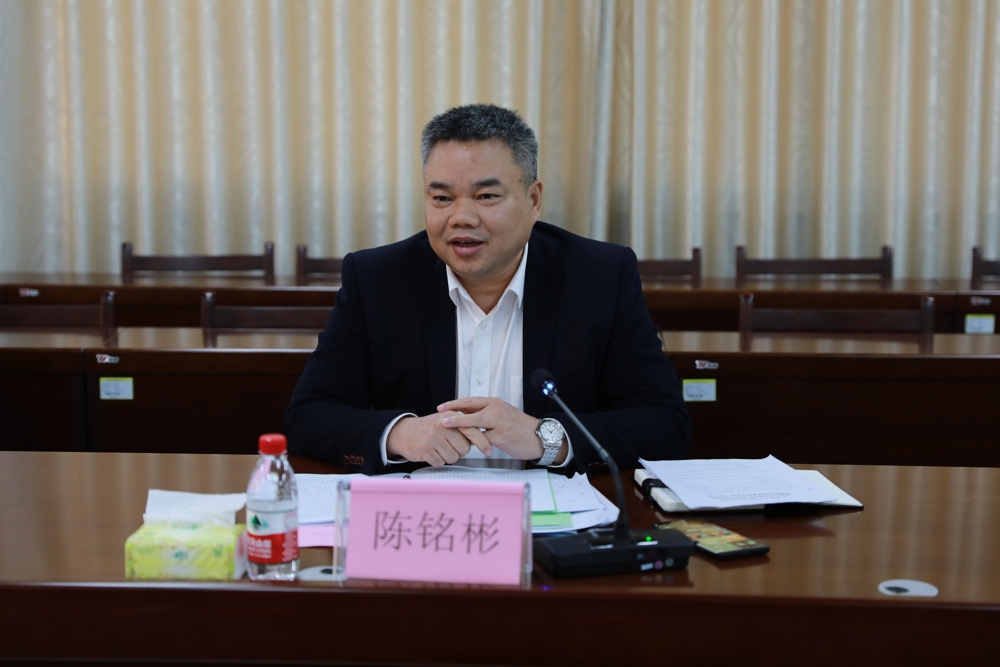 添加图片描述 添加图片描述