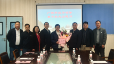 自治区科技厅领导到鸭脖看望慰问科技工作者