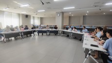 广西艺术学院副校长伏虎一行到鸭脖调研