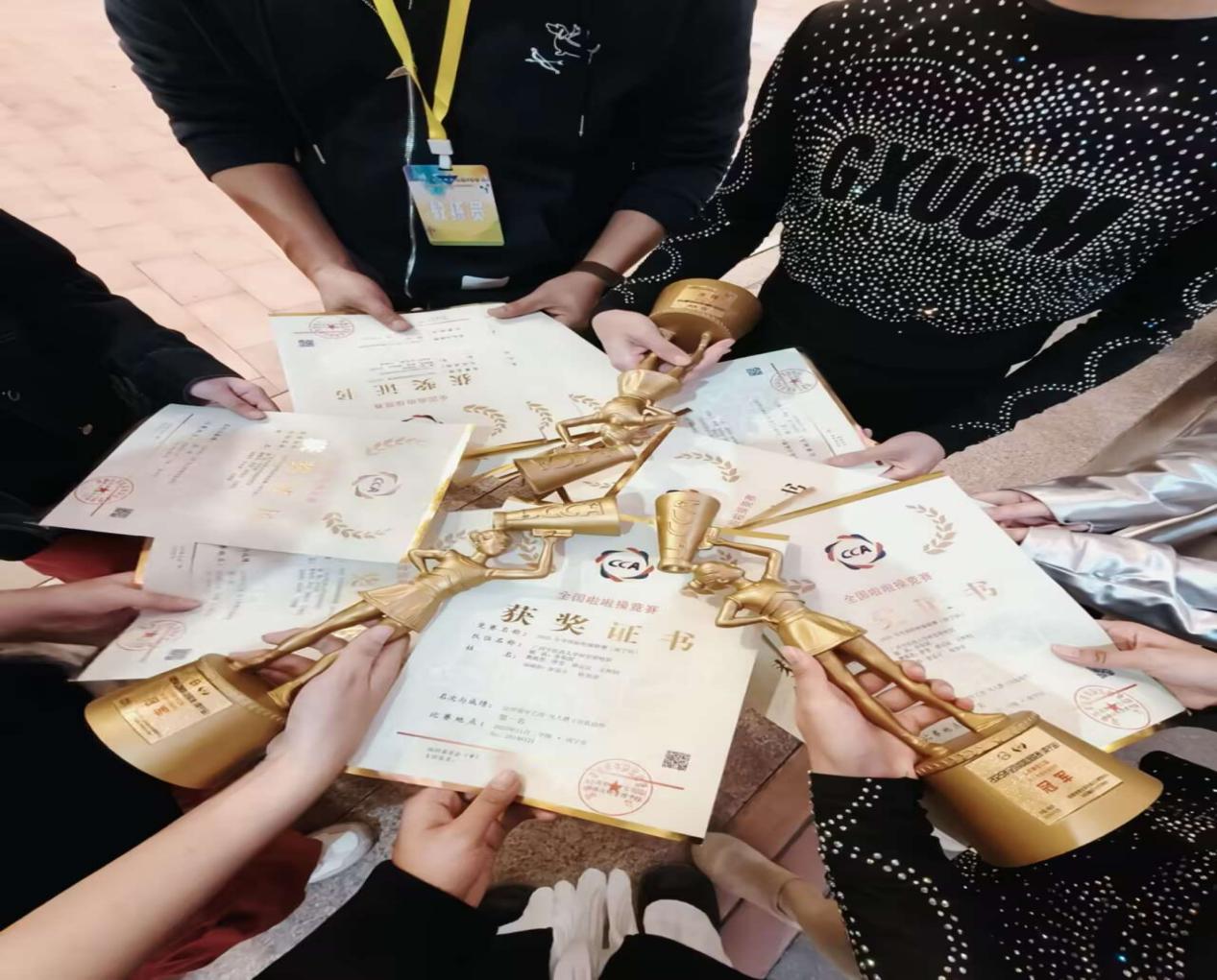 DE47B5CE8A5A937DA13092AECE5ABC08