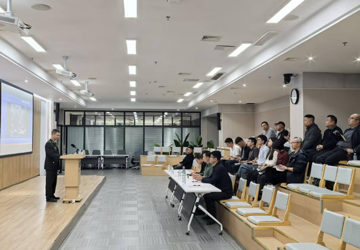 北京市教委高校军事课教学指导委员会专家到鸭脖调研交流