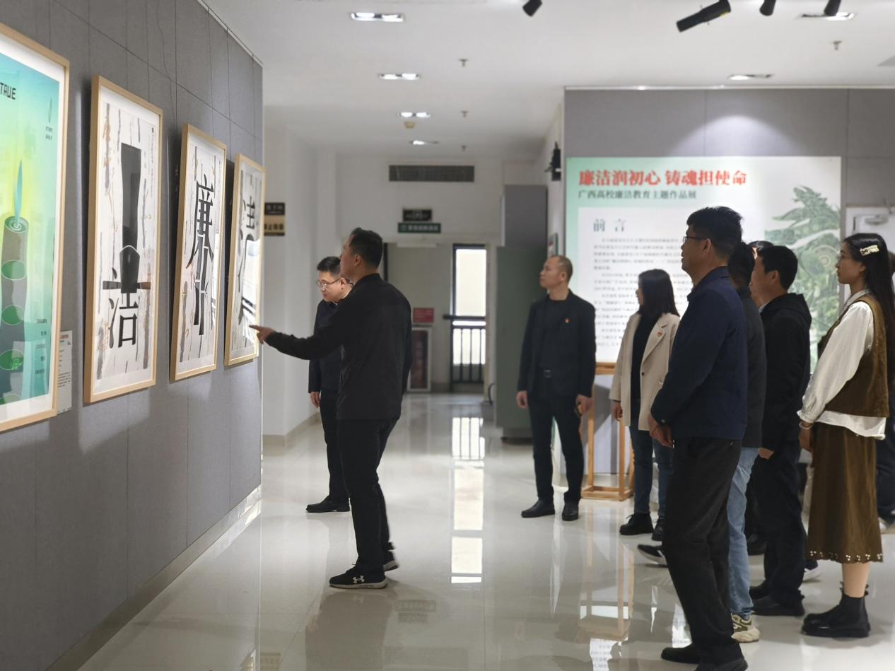 702994f156d972d50337a103ac9f9f4b