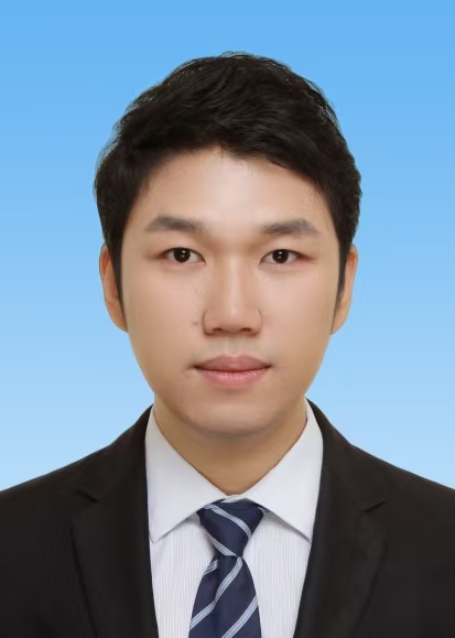 钟海艺+硕导照片