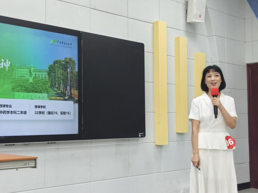 mmexport1728720735489 mmexport1728720735489