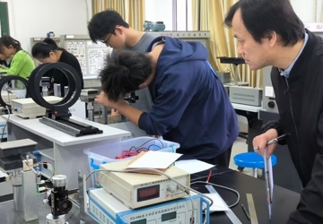 2025年YABO鸭脖物理实验技能竞赛圆满落幕