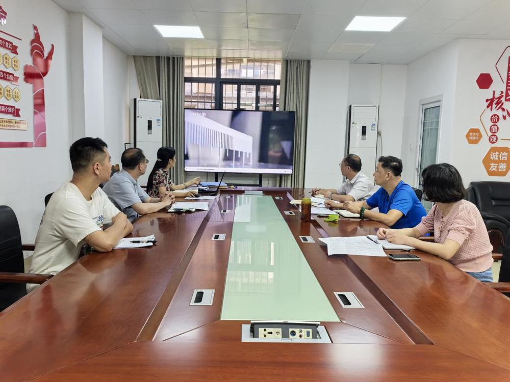 66B178C15898BA7D1B1CB69881092BBF