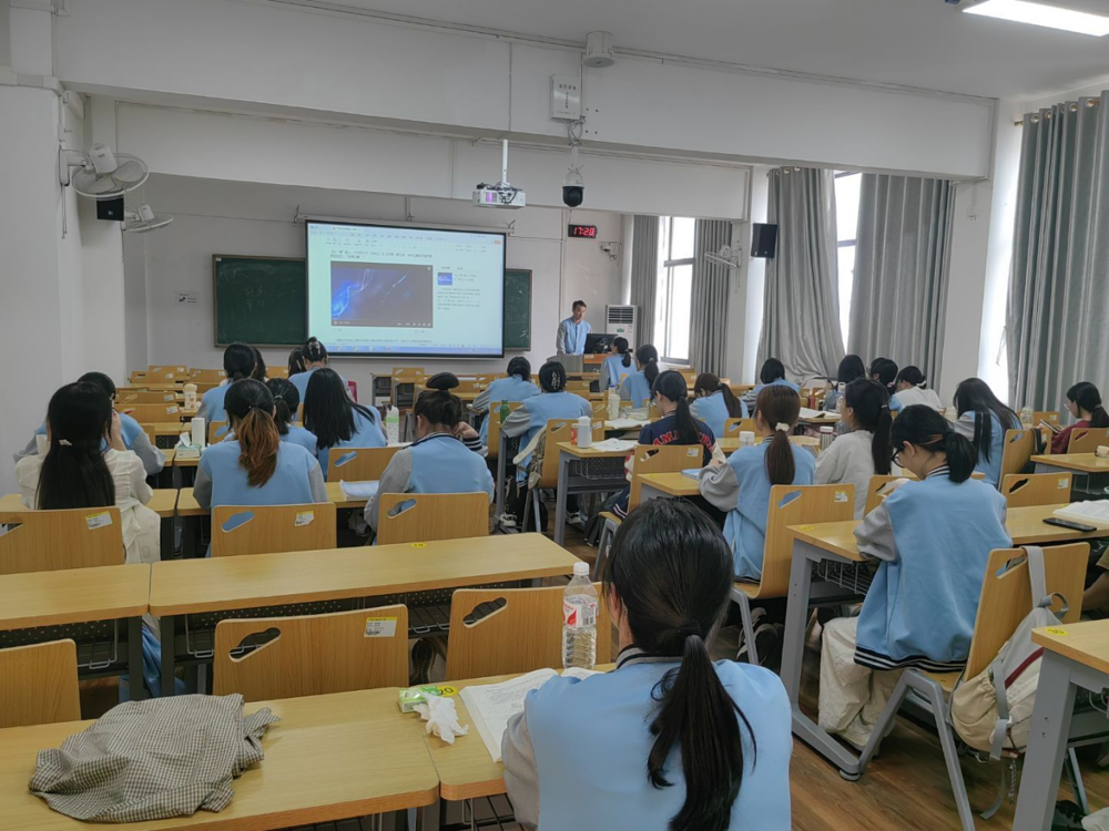 da5ffad1d8a832e932d52fc45c1d8cce